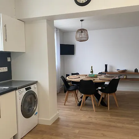 A Proximite Du Centre De Brest, Beau T3, 2 Ch, 7 Personnes