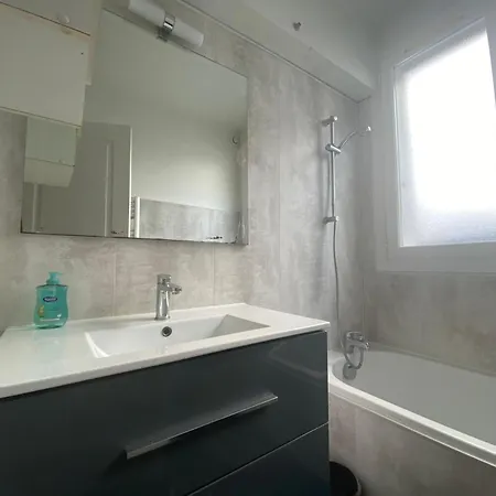 A Proximite Du Centre De Brest, Beau T3, 2 Ch, 7 Personnes Apartament *