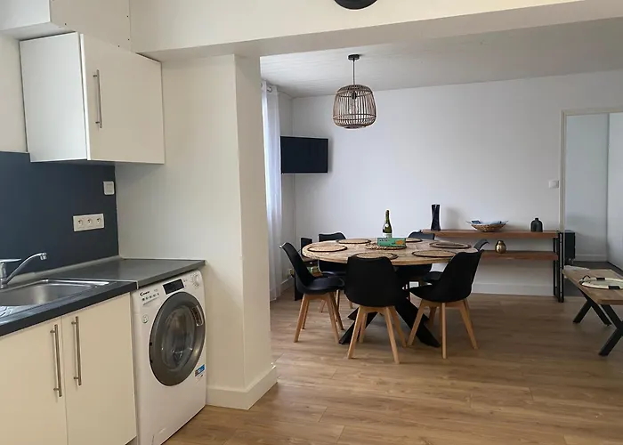 A Proximite Du Centre De Brest, Beau T3, 2 Ch, 7 Personnes