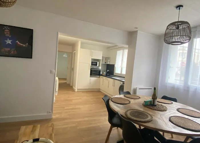 Апартаменти A Proximite Du Centre De Brest, Beau T3, 2 Ch, 7 Personnes *