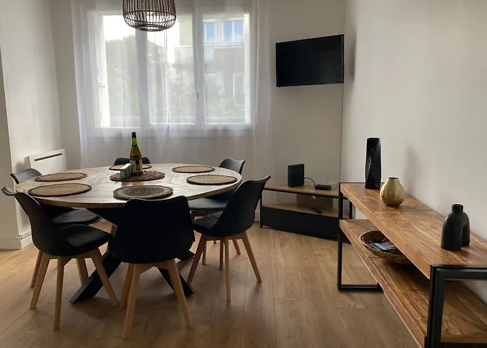 A Proximité Du Centre De Brest, Beau T3, 2 Ch, 7 Personnes Brest